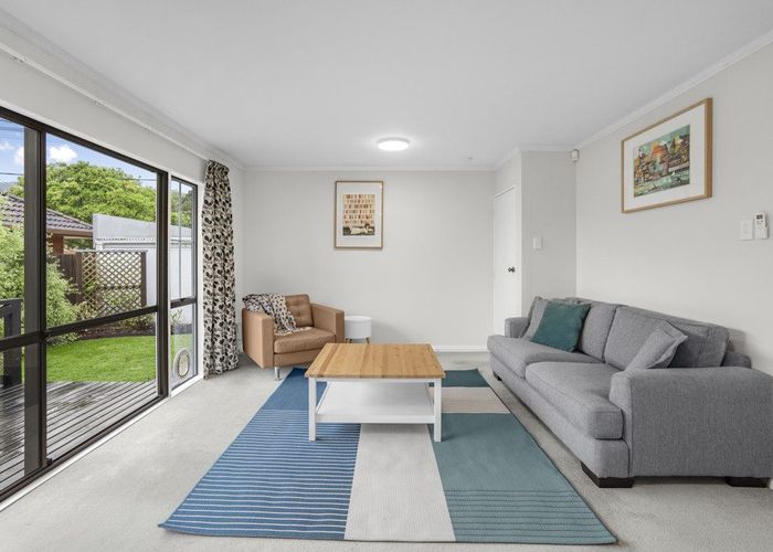  at 2/87 Waiwhetu Road, Waterloo, Lower Hutt