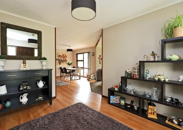  at 38 Kent Terrace, Taradale, Napier