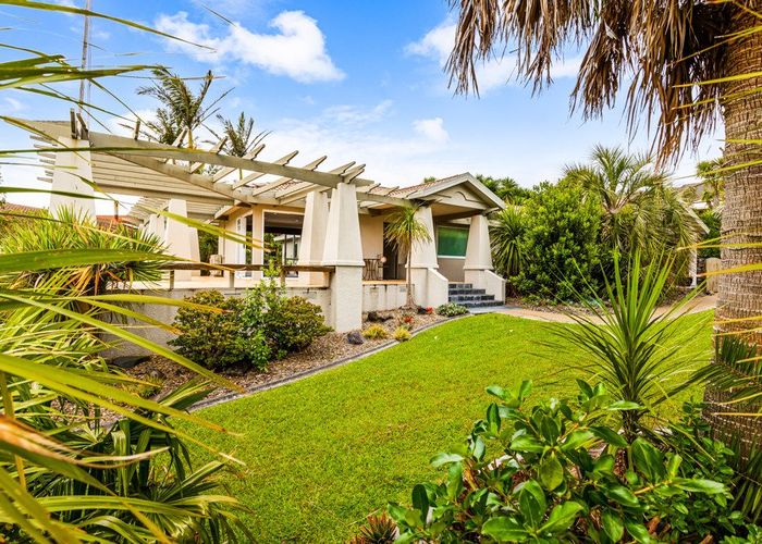  at 8 Dacre Grove, Gulf Harbour, Whangaparaoa