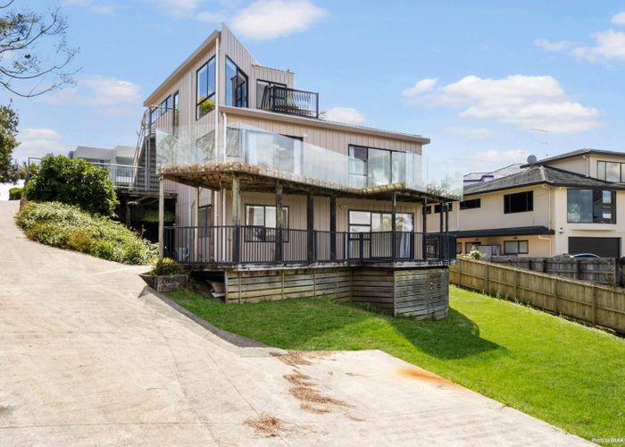  at 88 Wiseley Road, West Harbour, Waitakere City, Auckland
