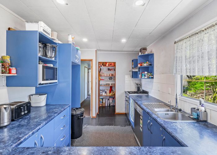  at 60 Forest Hill Road, Henderson, Waitakere City, Auckland