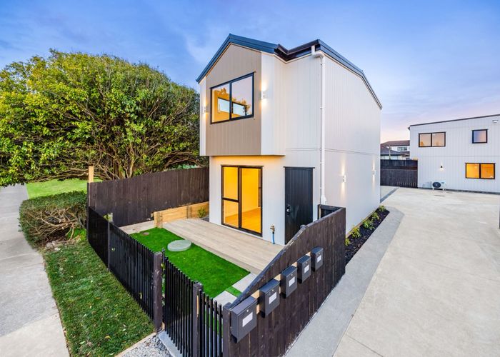  at Lot 3/9 Grande Vue Road, Papatoetoe, Manukau City, Auckland