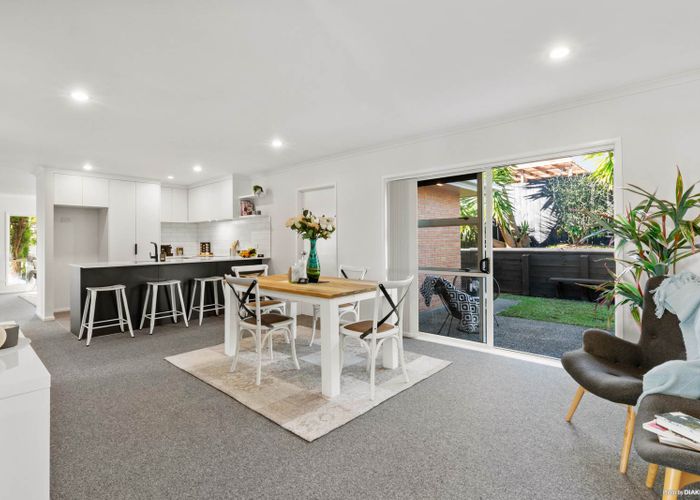  at 36 View Ridge Drive, Ranui, Auckland