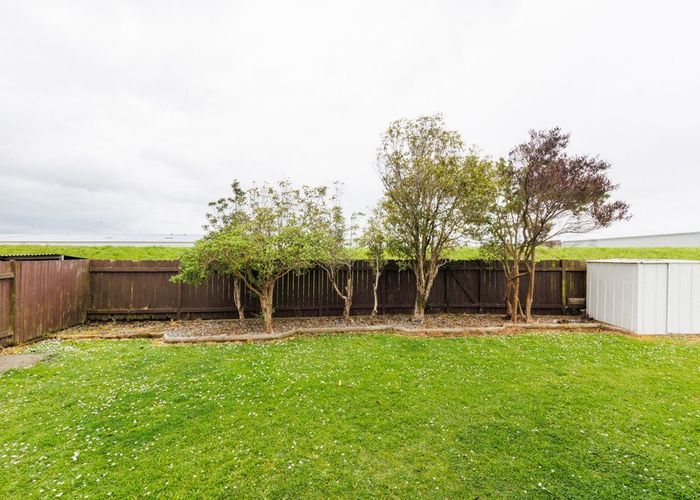  at 25 Willowstream Grove, Cloverlea, Palmerston North