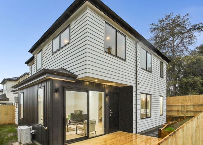  at 27A Taipari Road, Te Atatu Peninsula, Auckland