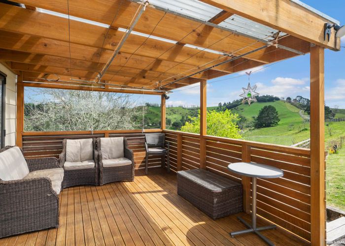  at 22 Axtens Road, Bombay