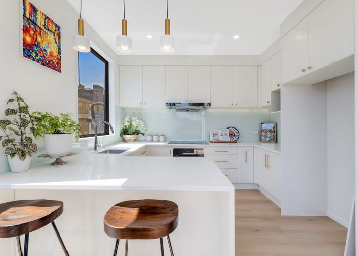  at Lots 1-4/3 Jillteresa Crescent, Half Moon Bay, Manukau City, Auckland