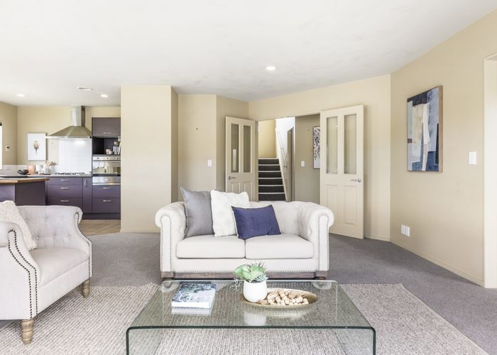 at 16 Greenstone Place, Aotea, Porirua