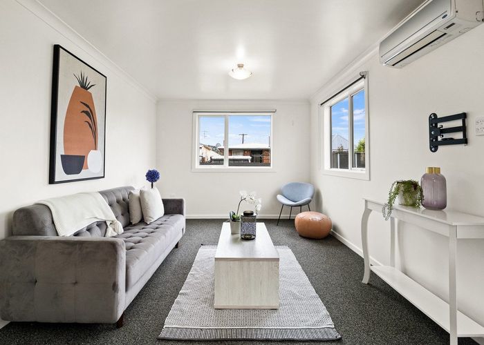  at 272 Oxford Street, South Dunedin, Dunedin, Otago