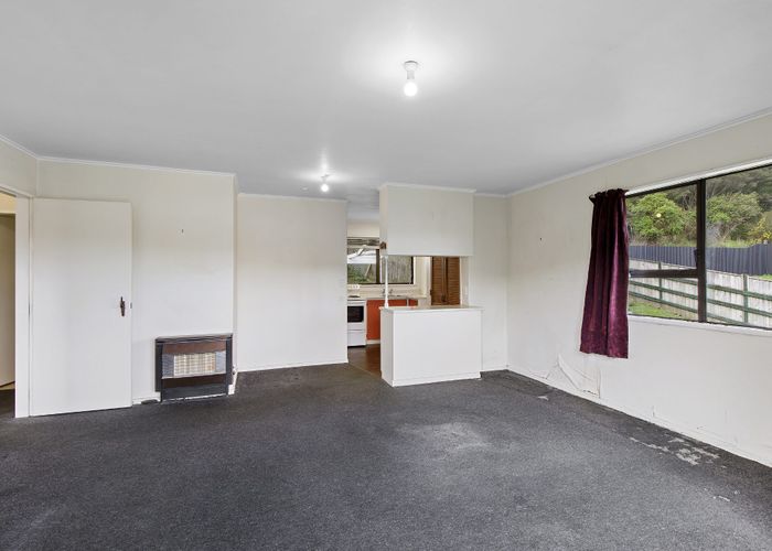  at 2/40 Trelawney Road, Wainuiomata, Lower Hutt