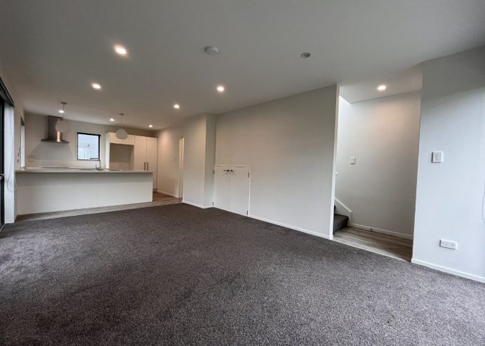  at 1/120  Nursery Road, Phillipstown, Christchurch City, Canterbury