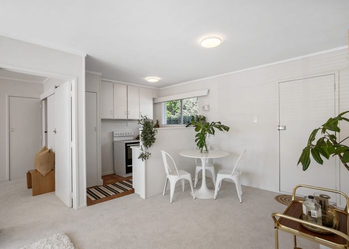  at 11/62 Grange Road, Mount Eden, Auckland City, Auckland