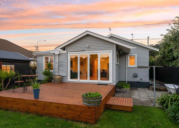  at 65 Main Road, Redcliffs, Christchurch City, Canterbury