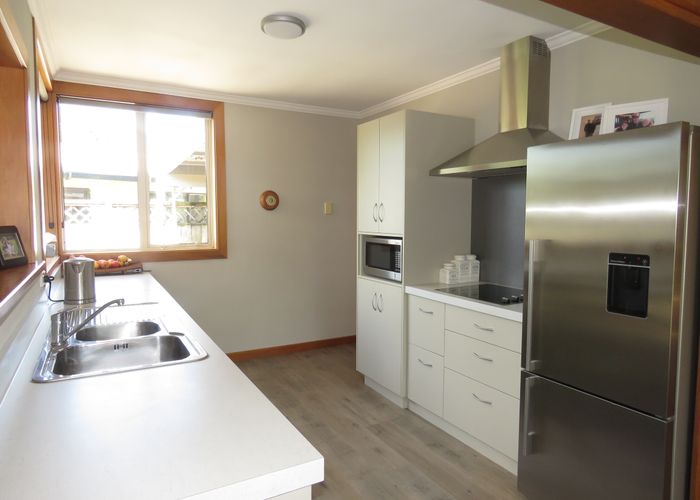  at 10 Palmer Street, Grasmere, Invercargill