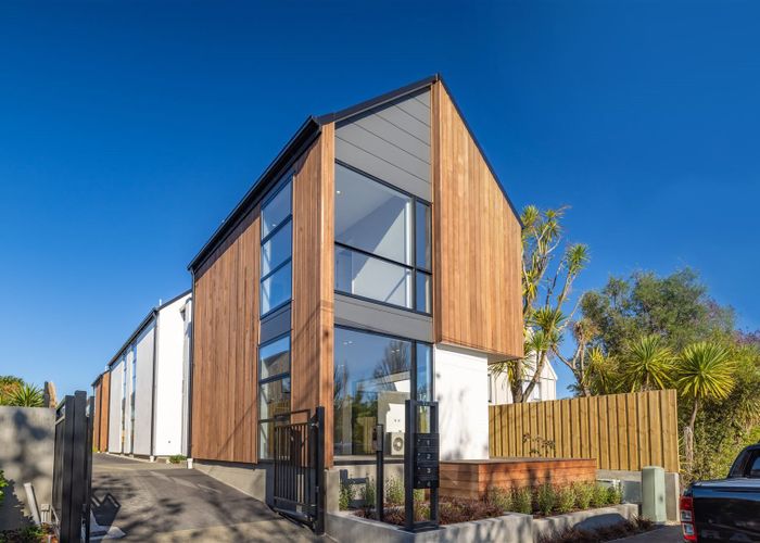  at 1/10 Hurley Street, Christchurch Central, Christchurch