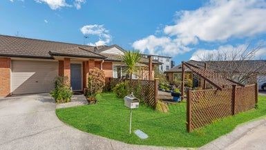  at 9/36 Growers Lane, Mangere East, Auckland