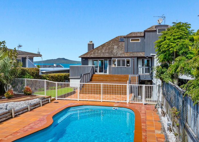  at 11 Katui Street, Castor Bay, North Shore City, Auckland