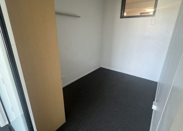  at 809/17 Putney Way, City Centre, Manukau City, Auckland