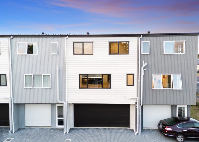 at 8/273 Mount Albert Road, Sandringham, Auckland City, Auckland