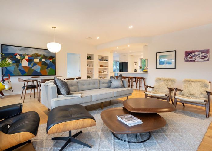  at 15 Stirling Street, Remuera, Auckland