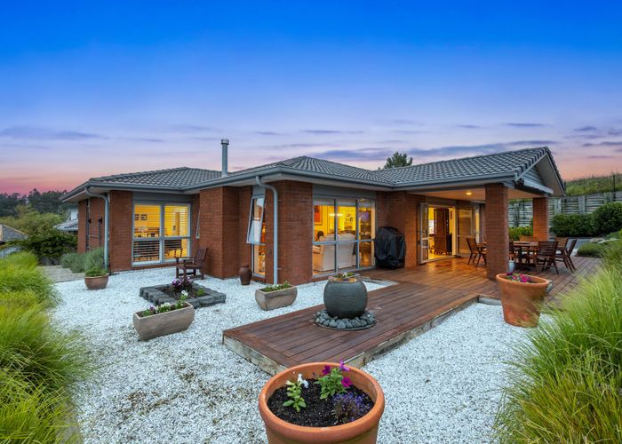  at 32 Seaview Crescent, Hatfields Beach, Orewa
