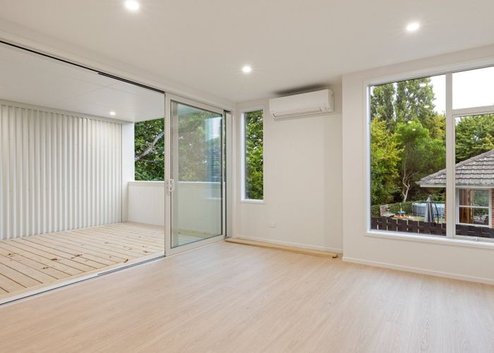 at 4/2 Woodstock Road, Fairfield, Hamilton, Waikato