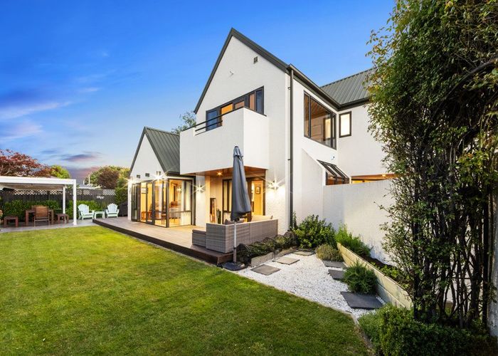  at 11 Harlech Mews, Avonhead, Christchurch City, Canterbury