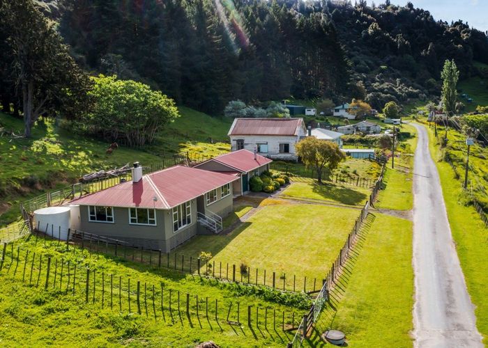  at 48A-B Whangamomona Road, Stratford East, Stratford, Taranaki