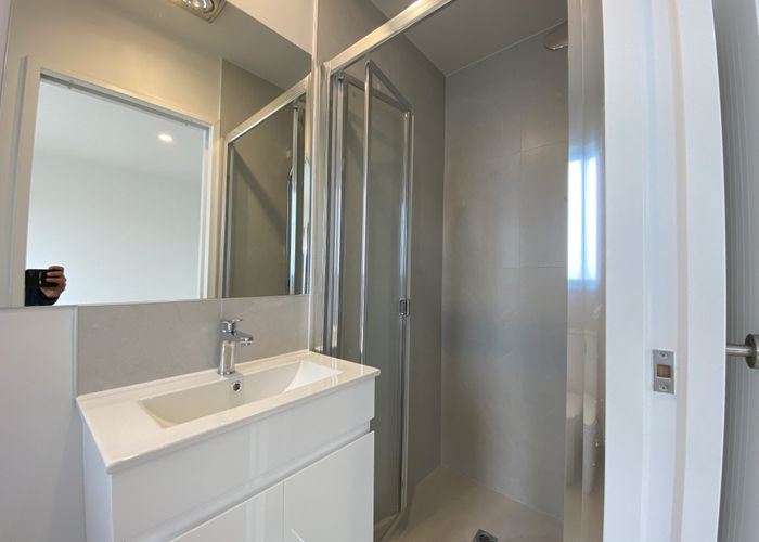  at 321E Pakuranga Rd, Pakuranga, Manukau City, Auckland