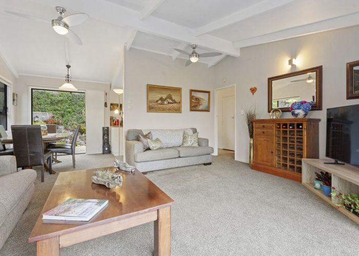  at 1/8 Ambury Road, Māngere Bridge, Auckland