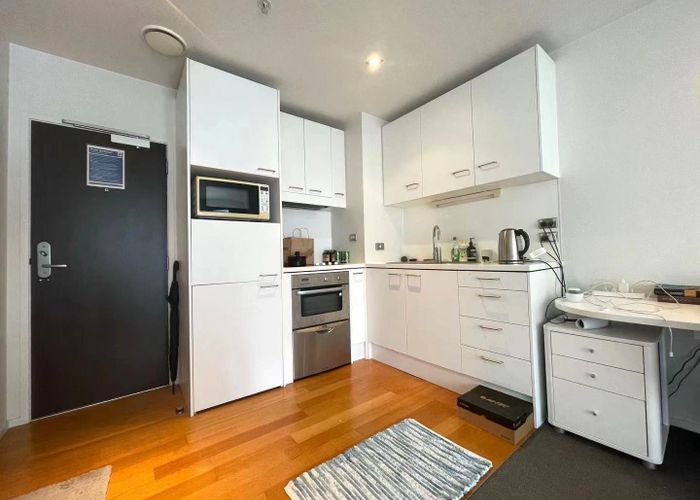  at 10F/16 Gore Street, City Centre, Auckland City, Auckland