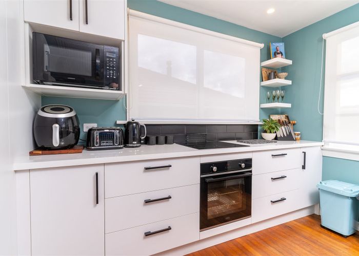  at 24 Scotland Terrace, Green Island, Dunedin