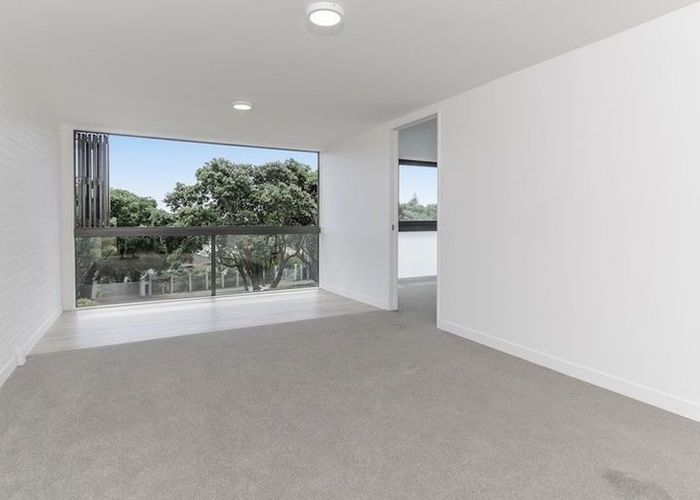  at 6/30 Ngapipi Road, Orakei, Auckland City, Auckland