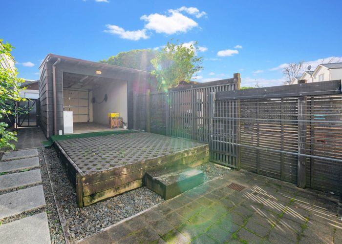  at 42 Kirikiri Lane, East Tamaki, Manukau City, Auckland