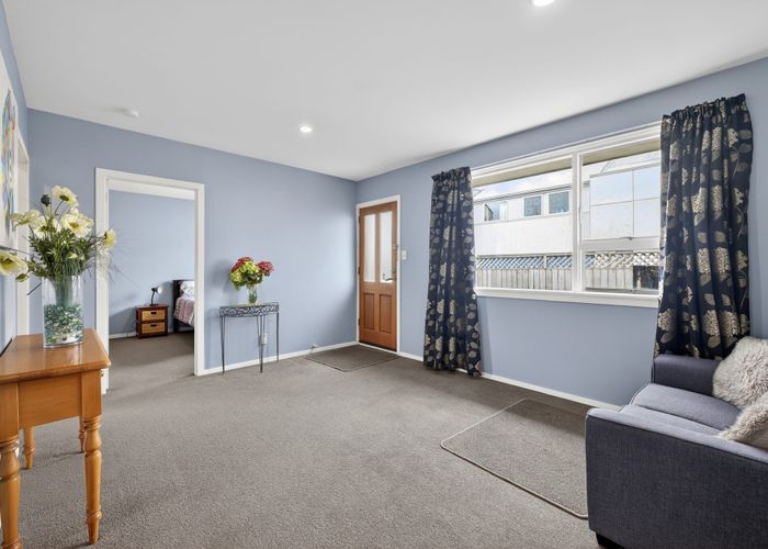  at 2/494 Barbadoes Street, Edgeware, Christchurch City, Canterbury