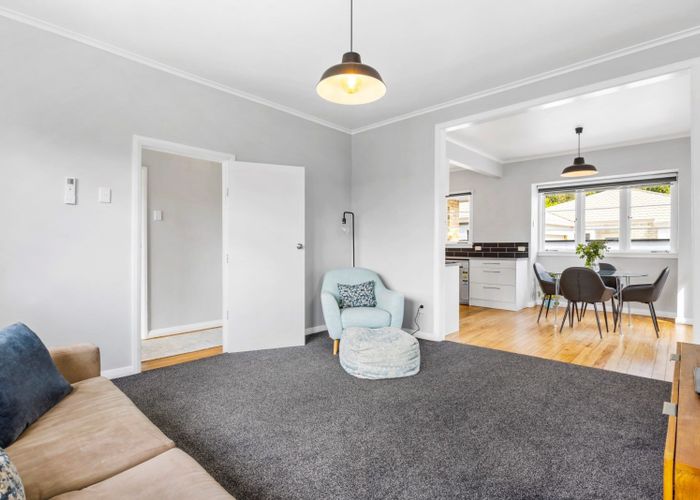 at 3 Brooklyn Road, Claudelands, Hamilton