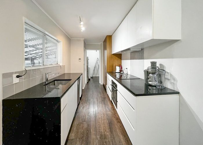  at 86 Benmore Avenue, Cloverlea, Palmerston North, Manawatu / Whanganui