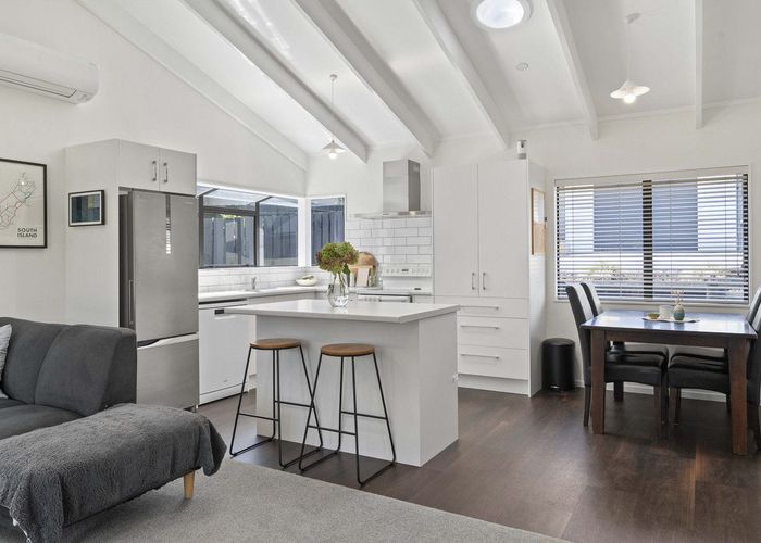  at 4 Meander Drive, Welcome Bay, Tauranga, Bay Of Plenty