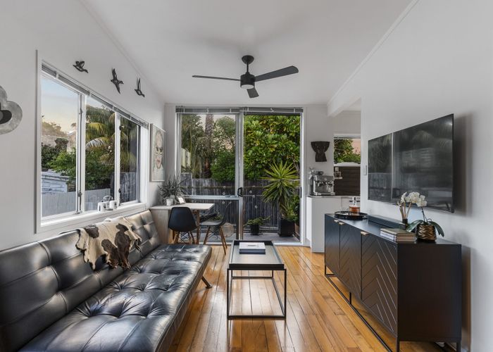  at 10/90 Crummer Road, Grey Lynn, Auckland