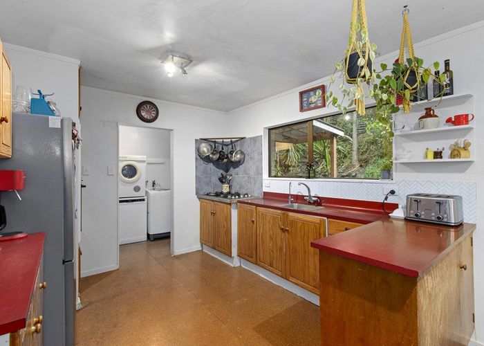  at 34 Amber Grove, Birchville, Upper Hutt, Wellington