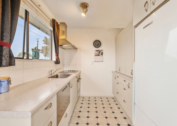  at 2/43 Brixton Street, Islington, Christchurch