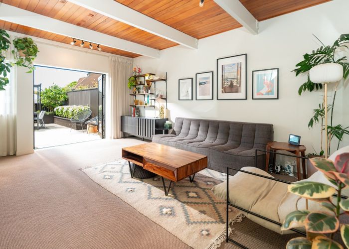  at 6/11 Pitarua Street, Thorndon, Wellington