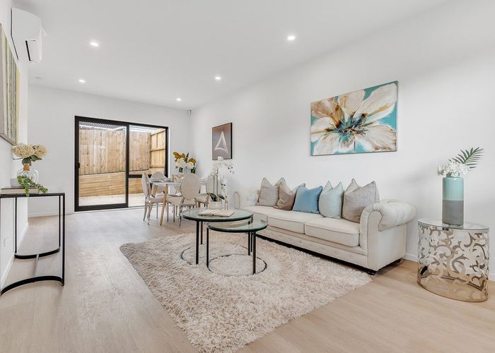  at 49A Vera Road, Te Atatu South, Waitakere City, Auckland