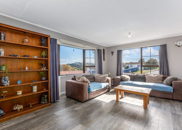  at 10 Adventure Drive, Whitby, Porirua, Wellington