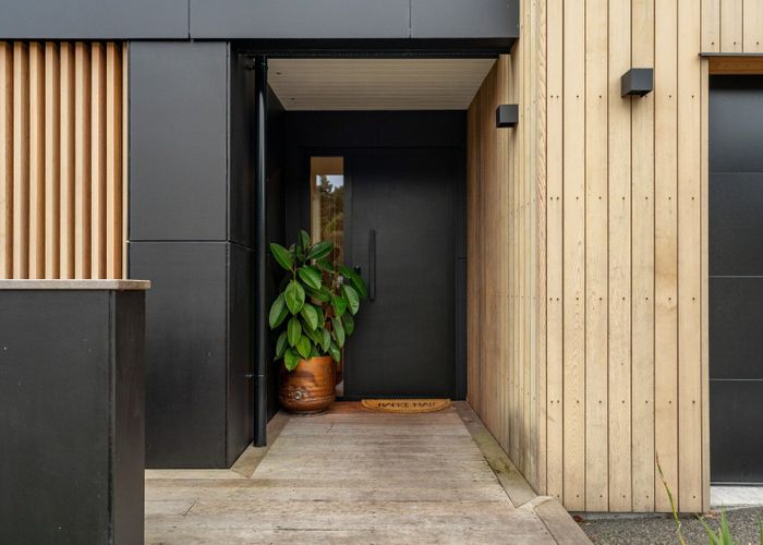  at 33 Botanical Heights Drive, Waipahihi, Taupo