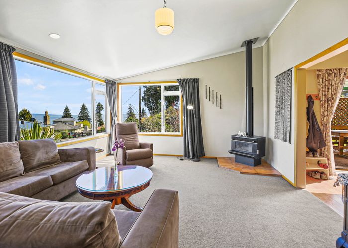  at 16 Patui Avenue, Thames