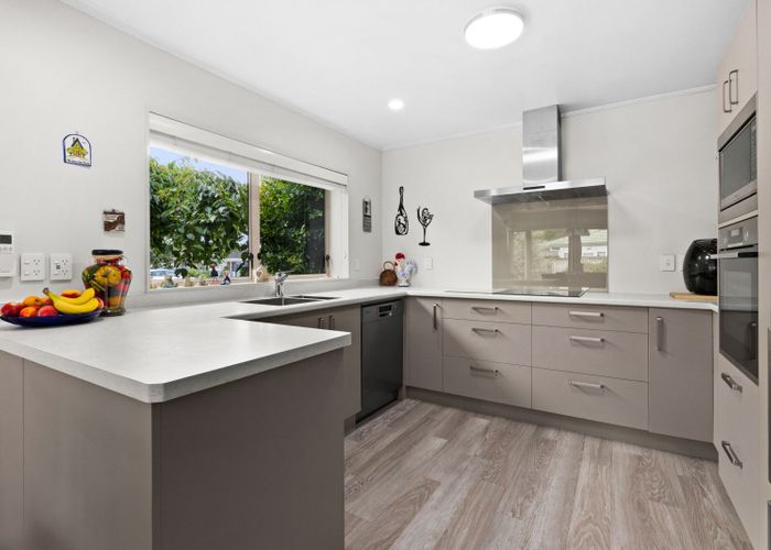  at 34 Avondale Road, Taradale, Napier, Hawke's Bay