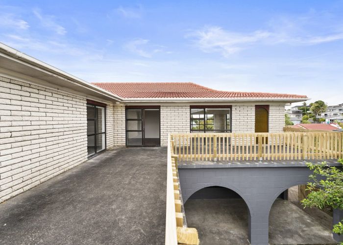 at 11 White Heron Drive, Massey, Auckland