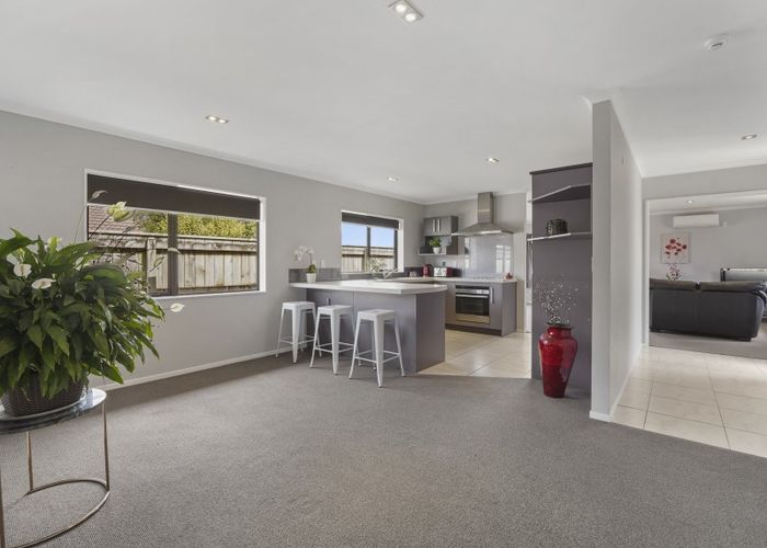  at 19 Percy Kinsman Crescent, Riverstone Terraces, Upper Hutt