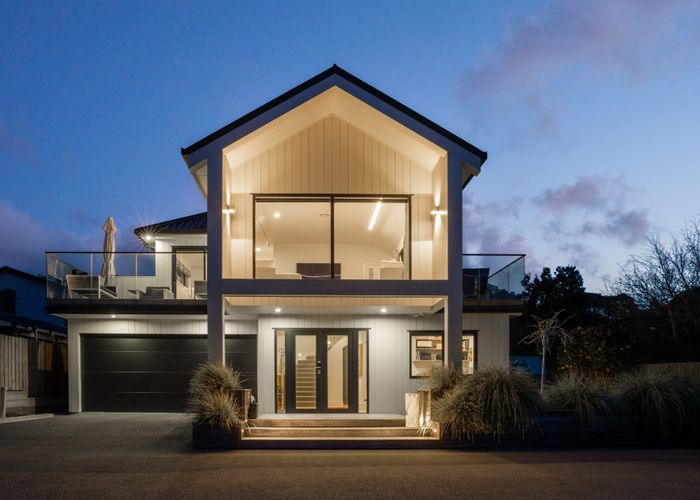  at 14 Garden Road, Raumati Beach, Paraparaumu